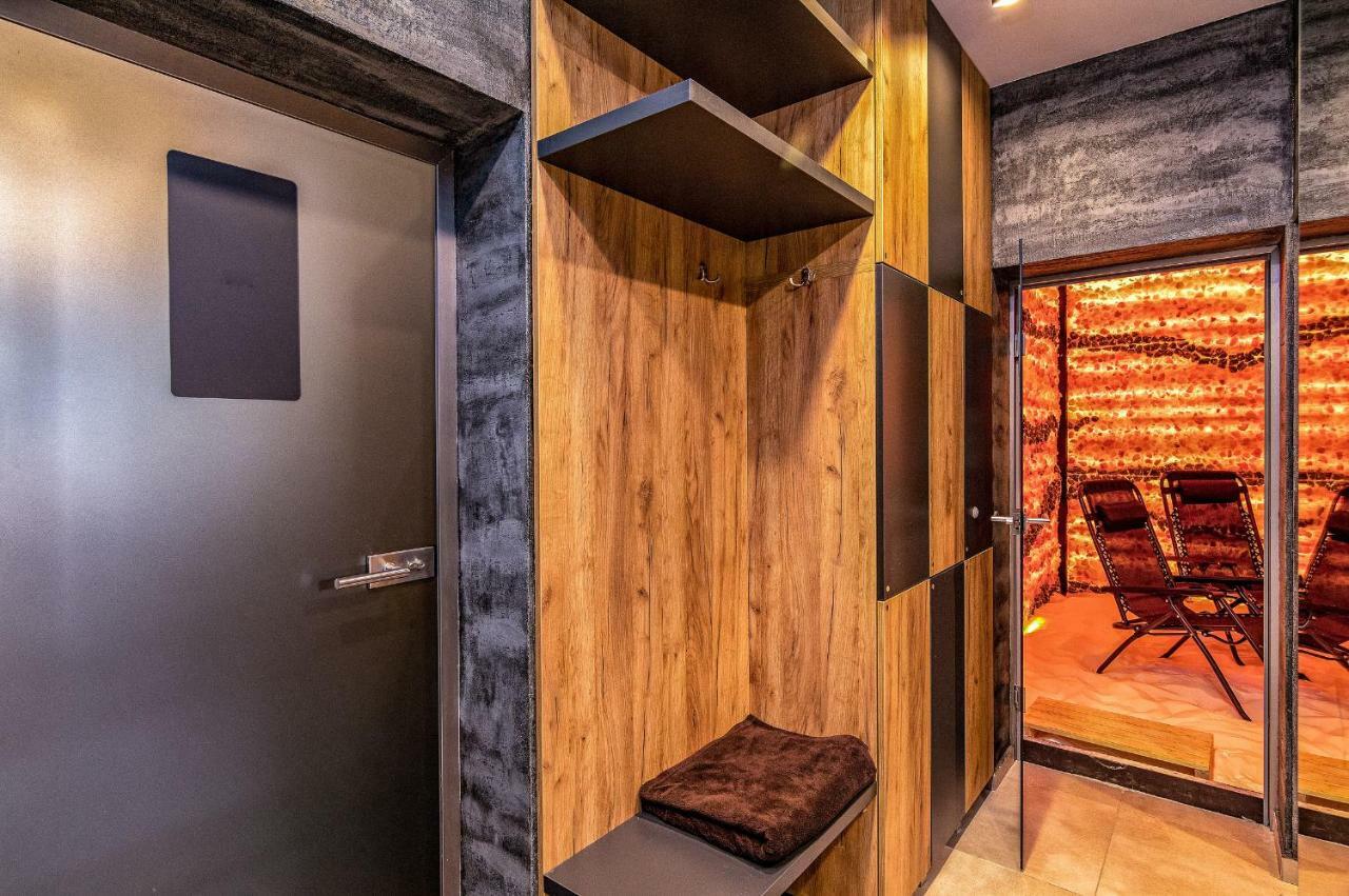 Willa Klodzko-Zacisze - Sauna - Silownia - Komnata Solna エクステリア 写真